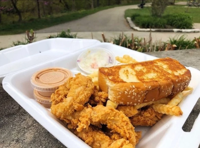 RAISING CANE'S CHICKEN FINGERS - 39 Photos & 28 Reviews - 2420