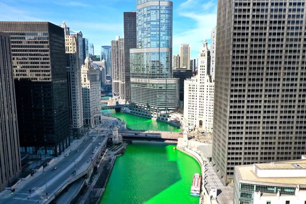 Watch How The Chicago River is Dyed Green For St. Patrick's Day 