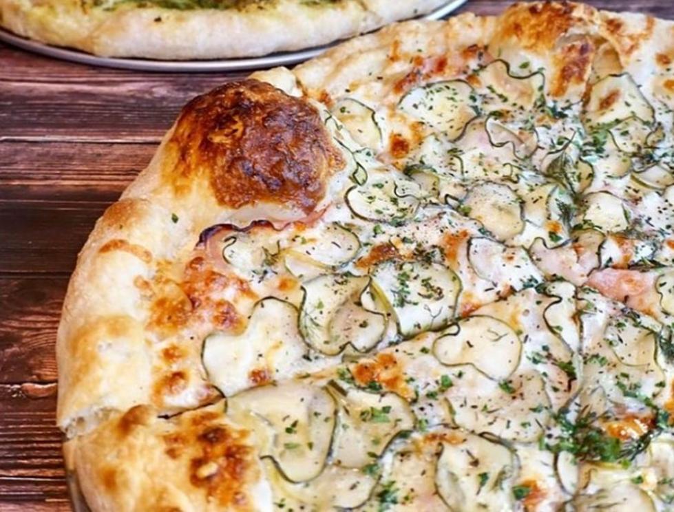 There&#8217;s a Good Chance You Haven&#8217;t Eaten at Illinois&#8217; &#8216;Best Pizza Joint&#8217;