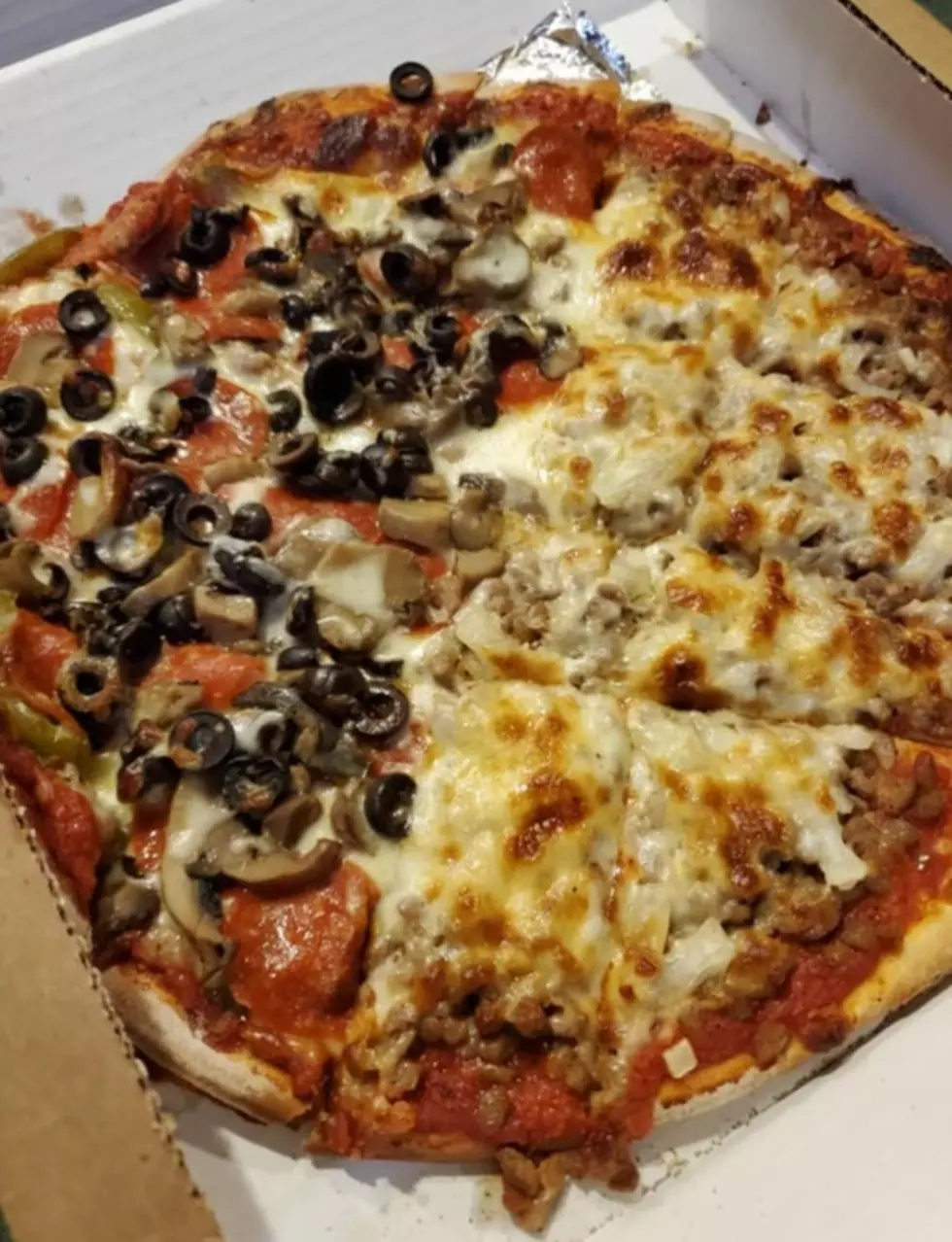 Illinois’ ‘Best Hole-in-the-Wall Pizza Joint’ Revealed And It’s Not In Chicago