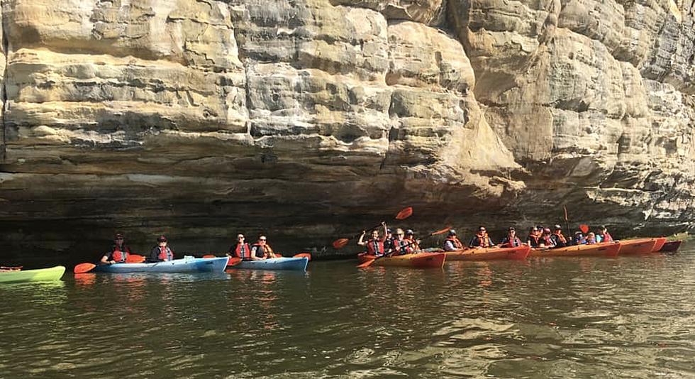 See What Illinois Hikers Don&#8217;t on Unforgettable Starved Rock Kayak Tour