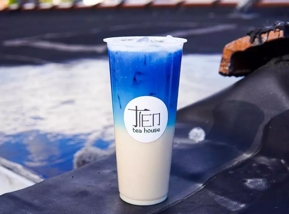 Illinois Vietnamese Restaurant Serving Up Icy Blue ‘Milk Tea’