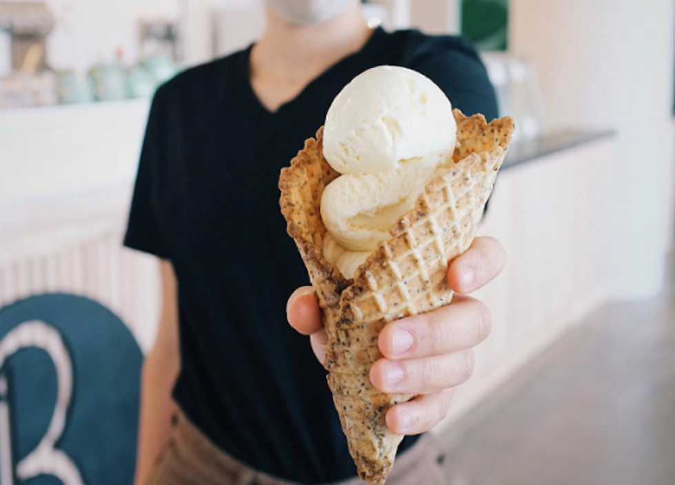 Rockford Coffee Shop Whipping Up Vegan Waffle Cones