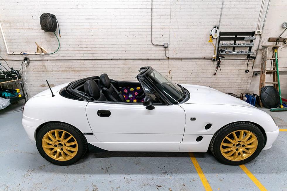 Super Rare Car With a Space Donut Interior for Sale in Illinois