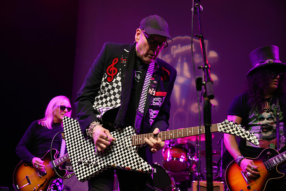 Favorite Moments from Tour of Rick Nielsen’s Colossal Guitar Vault
