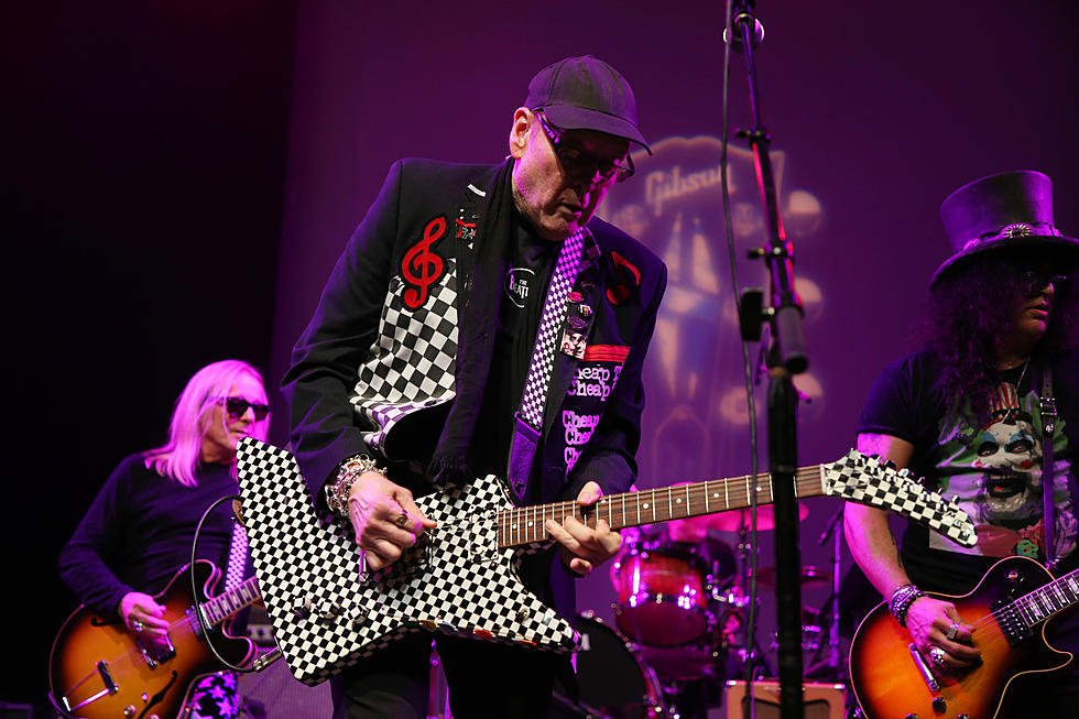 Fav Moments from Tour of Rick Nielsen's Colossal Guitar Vault