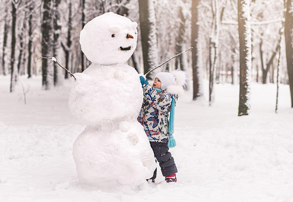 Build An Epic Snowman And Win A Rockford Gift Basket
