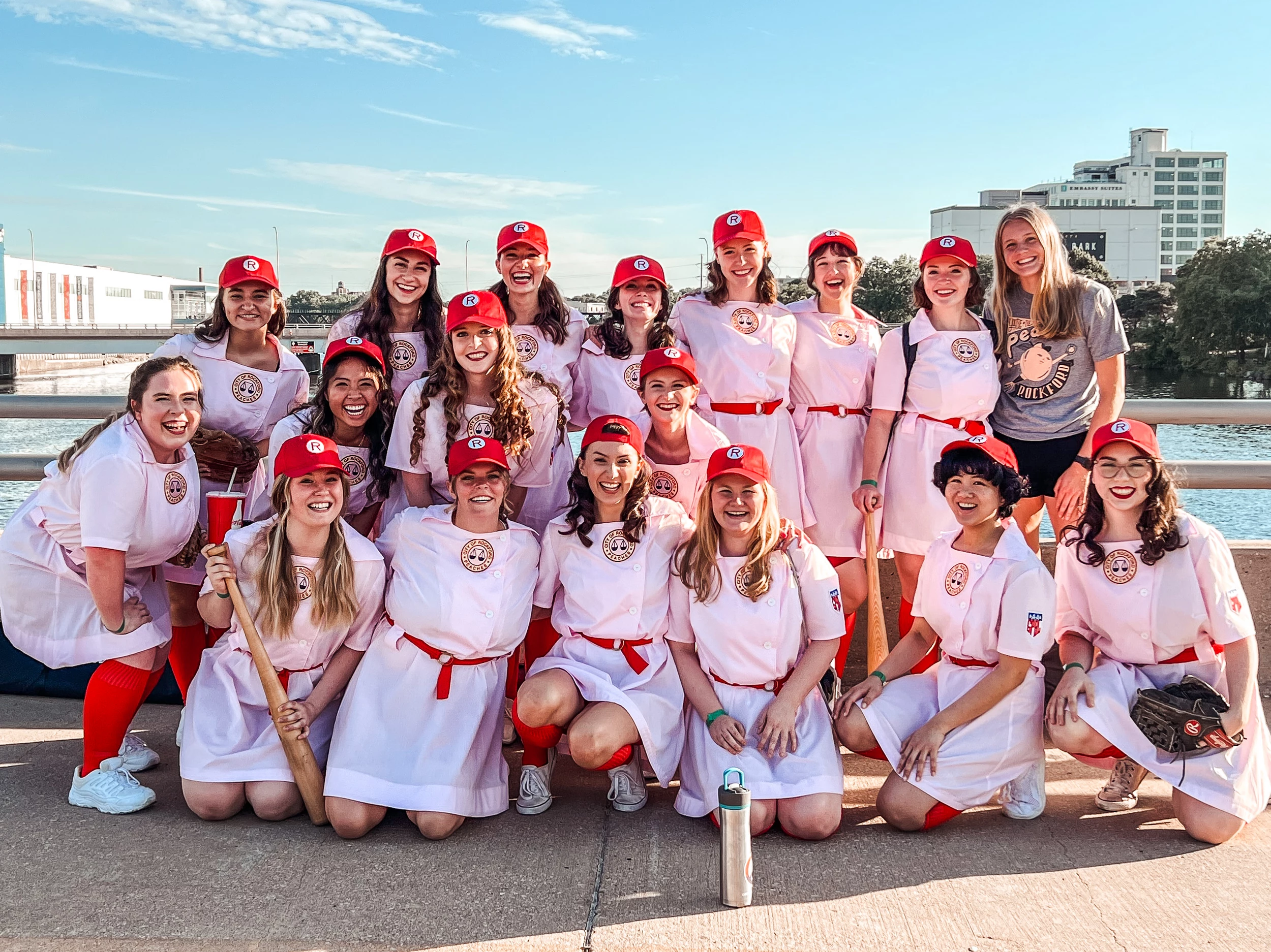 Rockford Peaches Women's Costume Baseball Uniform - Medium