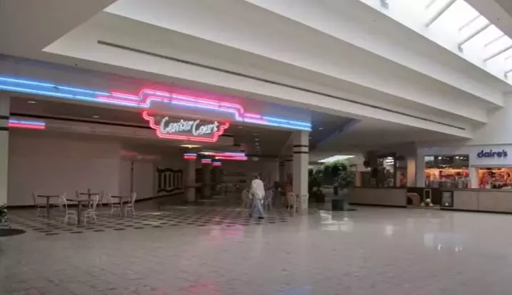 Dying Illinois Malls