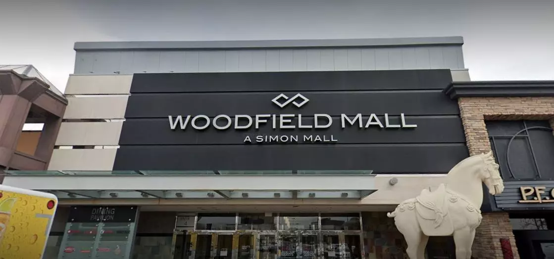 Woodfield Mall - COMMENT TO WIN: Woodfield Mall