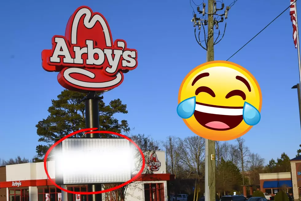 Two Illinois Fast Food Joints Hilariously Battle Over Who Has The Meats