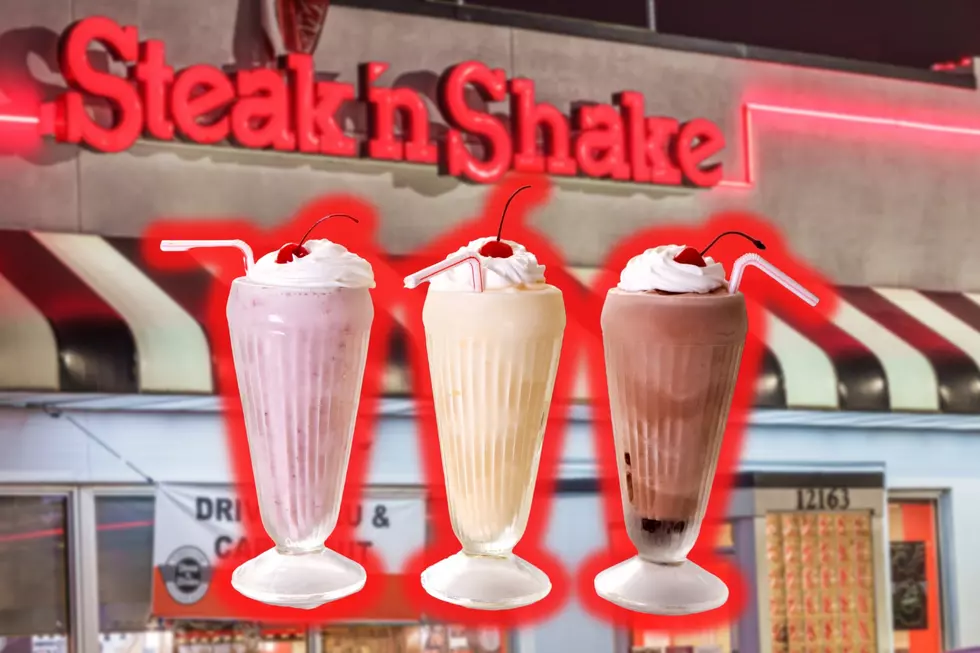 Illinois Steak &#8216;n Shakes Get Festive With NEW Holiday Shake Flavors