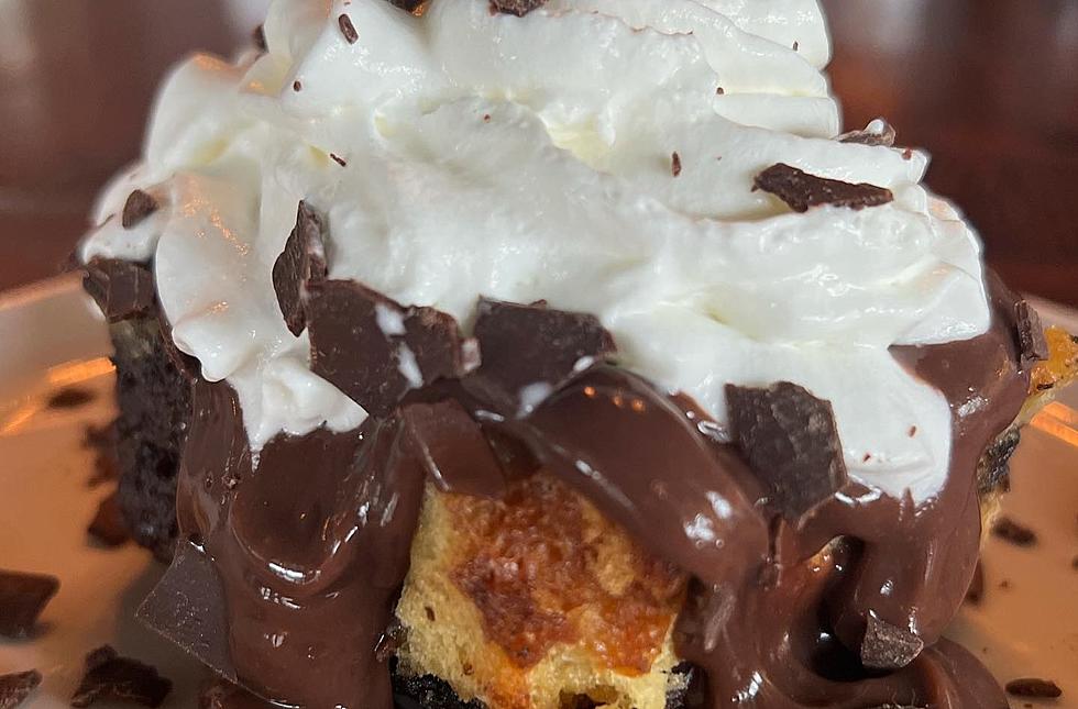 You Must Be 21 to Try Illinois Burger Spot&#8217;s Latest Chocolate Dessert