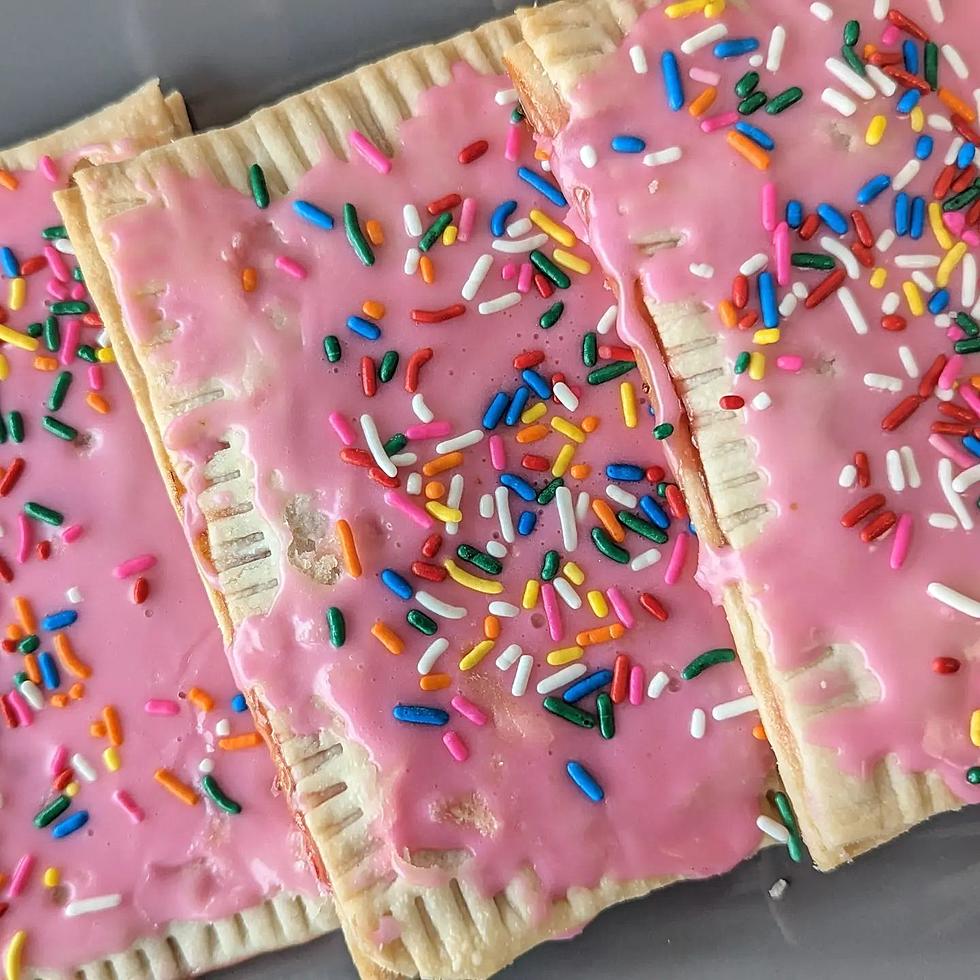 Forget the Grocery Store, Grab a Pop Tart at One of Illinois’ Best Bakeries
