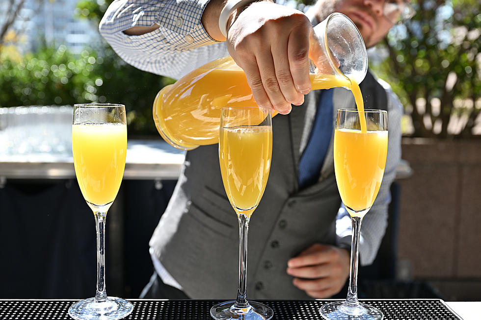 Get Ready to Toast to Summer with Illinois Bottomless Mimosas Fest
