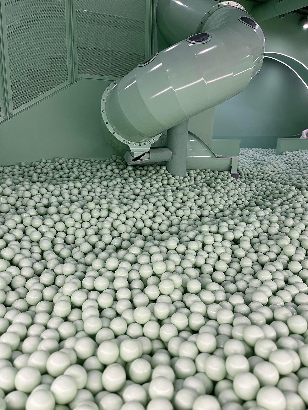 A Massive Green Ball Pit Awaits You inside Illinois’ Color Factory