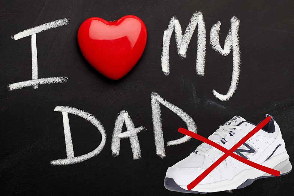 FATHER&#8217;S DAY! These Are the &#8216;Dad Shoes&#8217; Every Illinois Father Wants