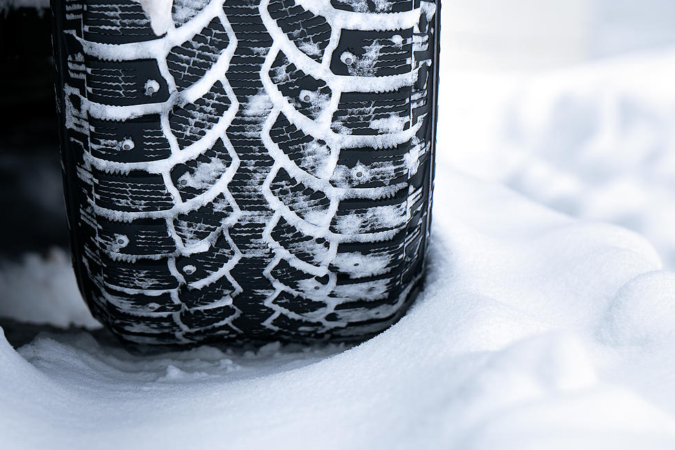 Can You Drive With Studded Tires in Illinois?