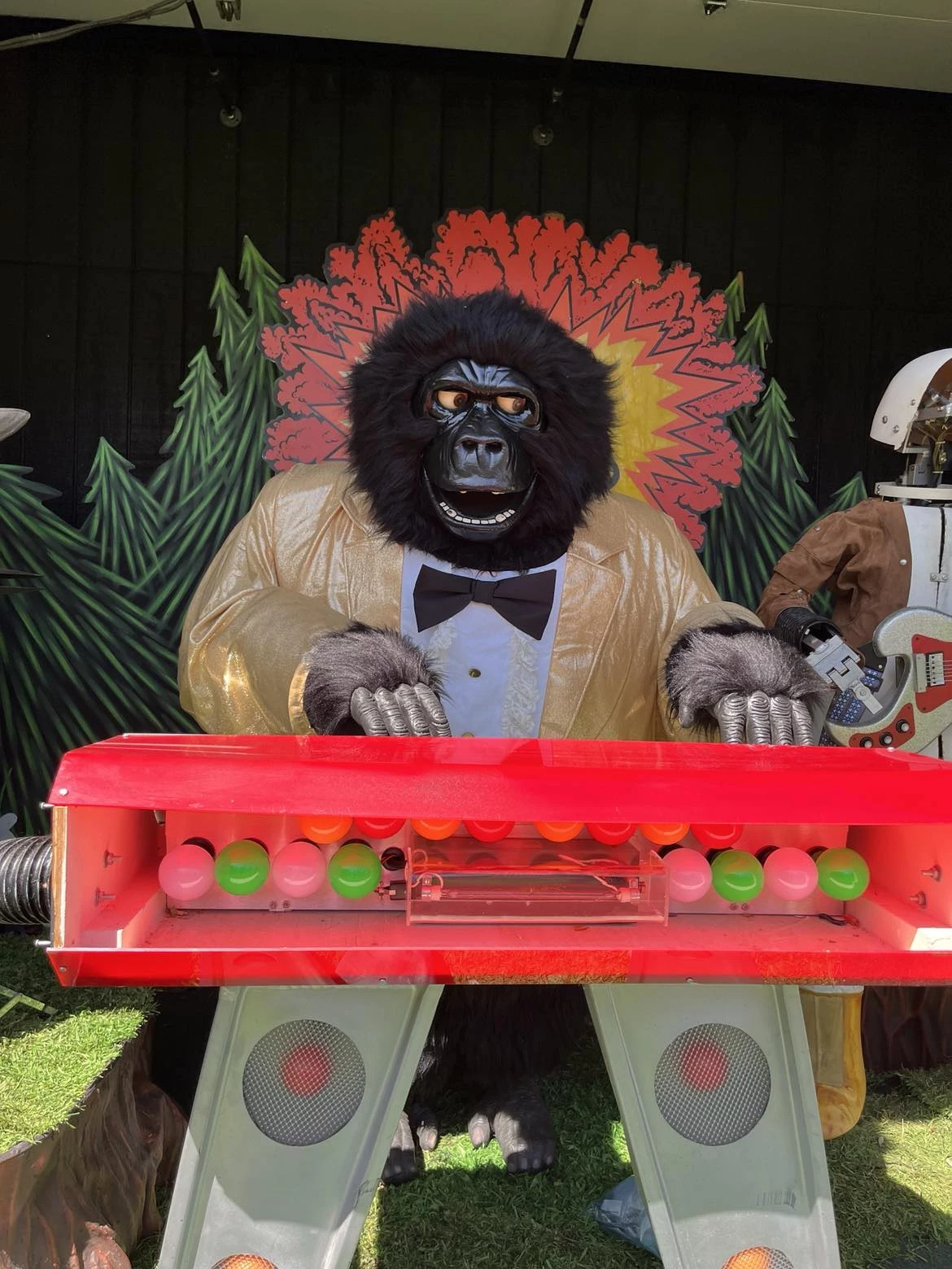 Discover Rock-afire Explosion's Animatronic Magic in Volo, IL