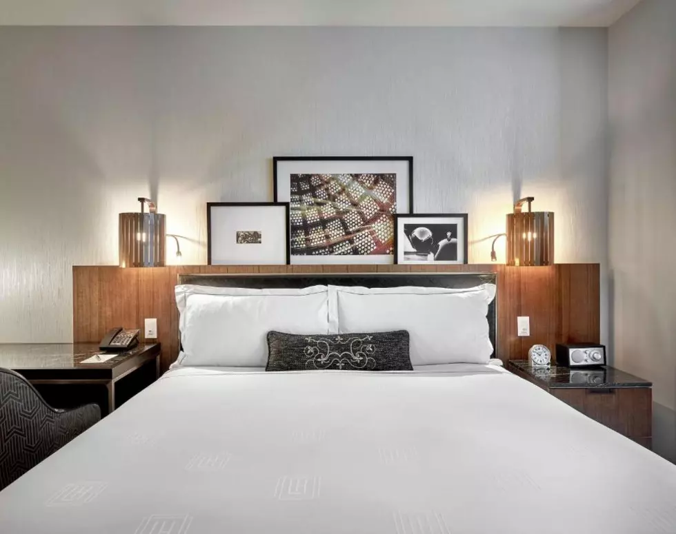 Swanky Rooms and Rooftop Views: Illinois Hotel Named One of America’s Best