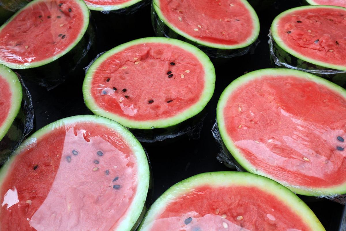 Illinois Gardeners: How To Know If Your Watermelon Is Ripe
