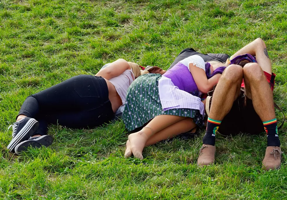 11 &#8220;Cuddling&#8221; Positions and What They say About you