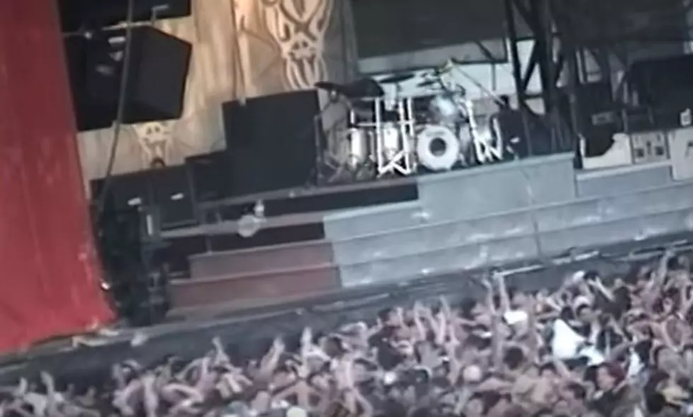 Huge Water Bottle Fight at Metallica’s 1996 Pecatonica Performance