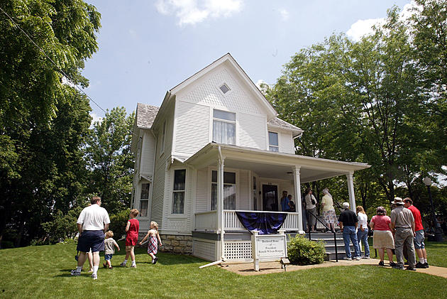 Ronald Reagan&#8217;s Childhood Home In Dixon Getting Much Needed Updates