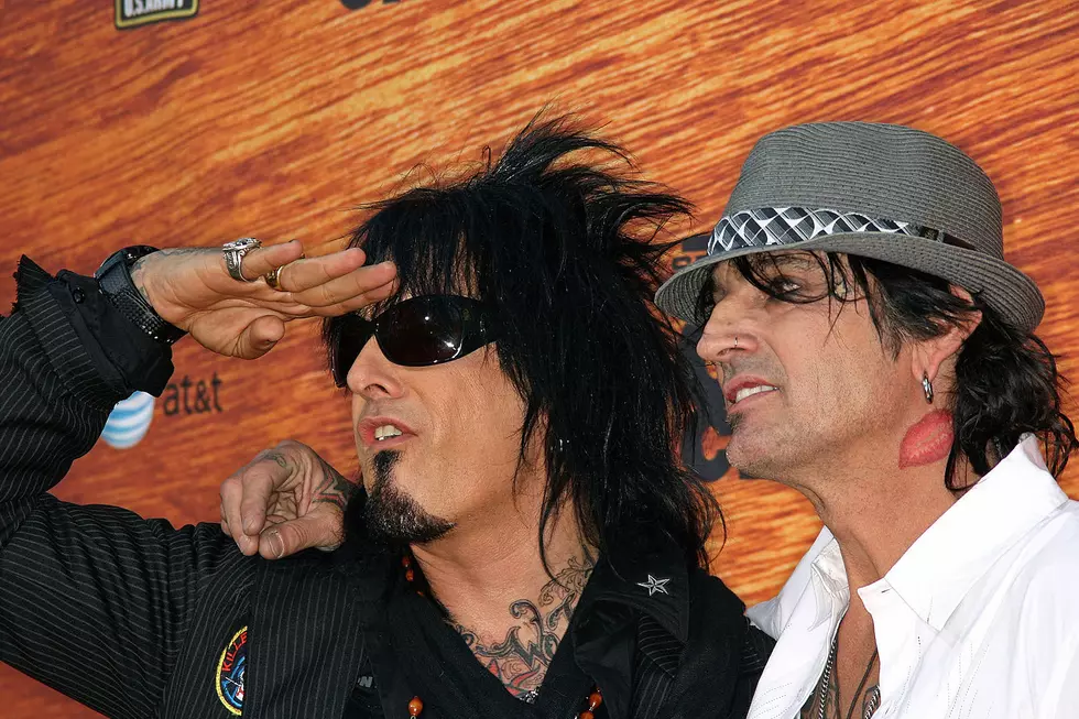 Motley Crue is Back? Classic Rock Smackdown, Reunited And it Feels so Good (Video)