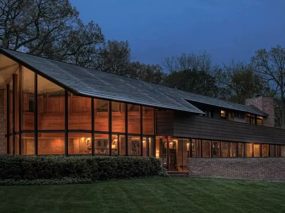One of the Illinois Frank Lloyd Wright Homes is on the Market