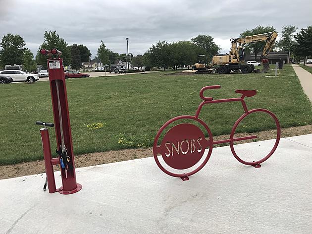 Amazing Bicycle Fix-It Station Is Located In Downtown Belvidere