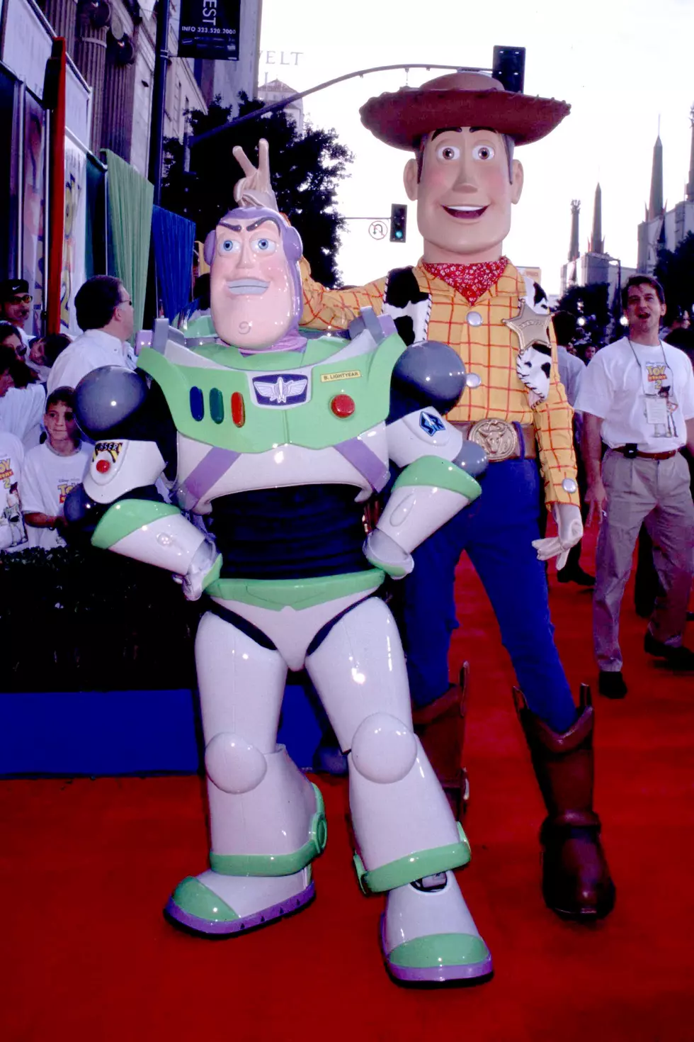 n111399_buzz_woody