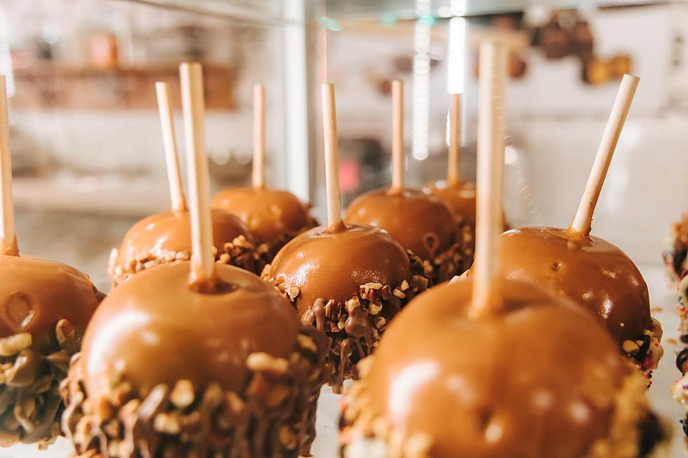 How Did I Not Know Caramel Apples Were Created In Illinois