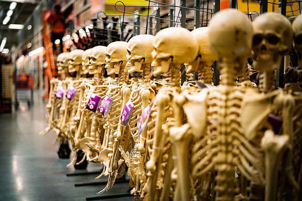 Fans Of Halloween Will Love The Haunted Flea Market In Illinois