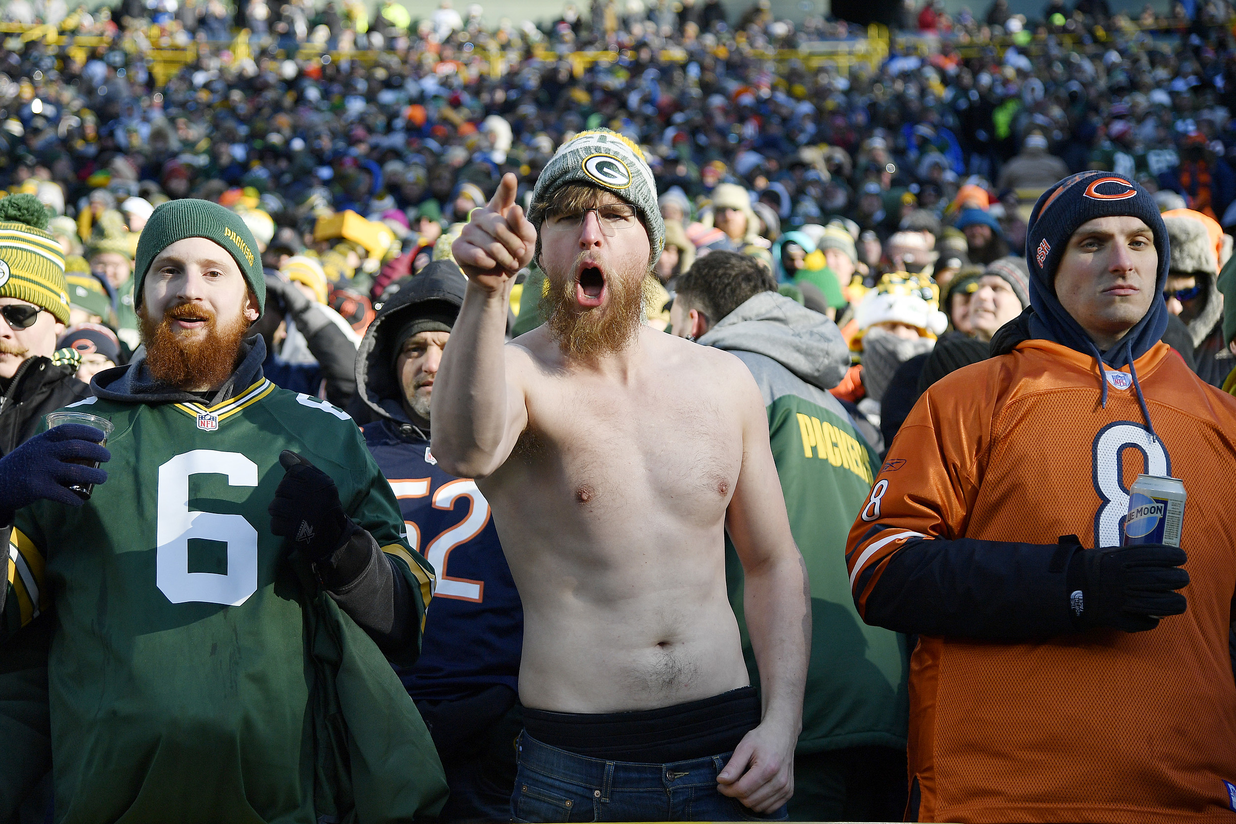 Packers' Aaron Rodgers 'demands' cold weather, loud fans to face 49ers