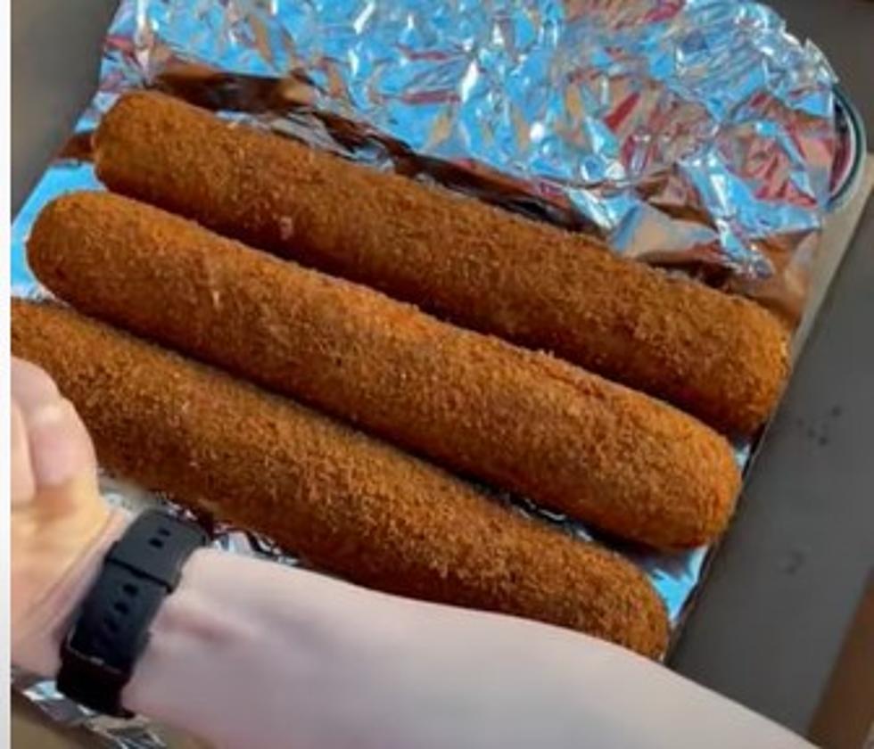 One Pound Of Cheese Used For Wisconsin&#8217;s Largest Mozzarella Stick