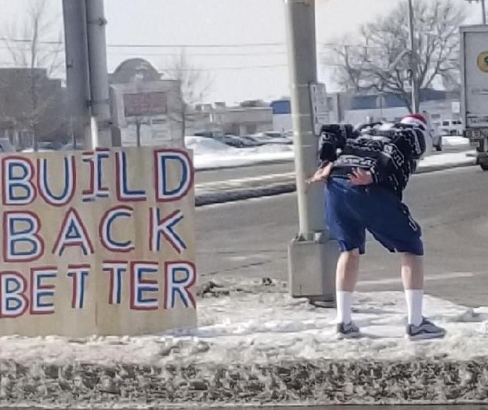 What&#8217;s With This Dancing Weirdo Wisconsin Man (Photos)