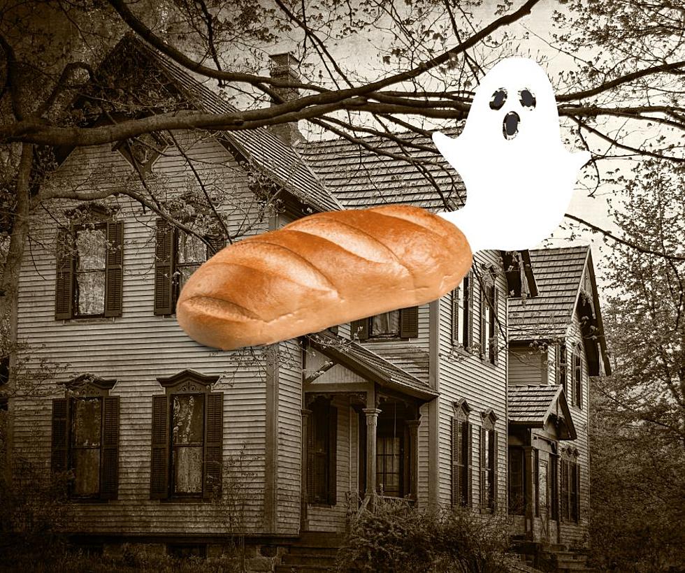 Wisconsin Steak House is Haunted and Has 'Floating Bread'