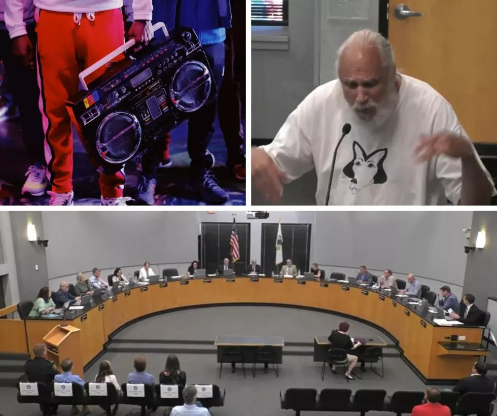 Illinois Man Raps At City Council Meeting To Protect Environment