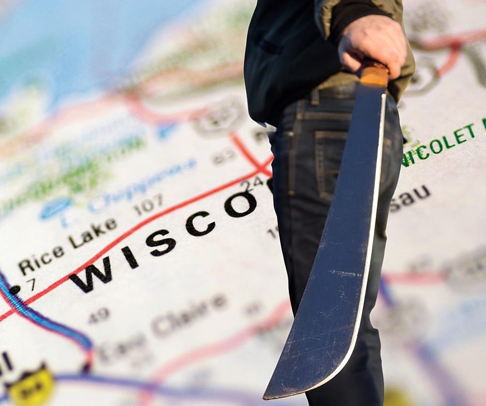 Wisconsin Man Tosses 5 Machete Knives at Cops, Ends up Getting Tased