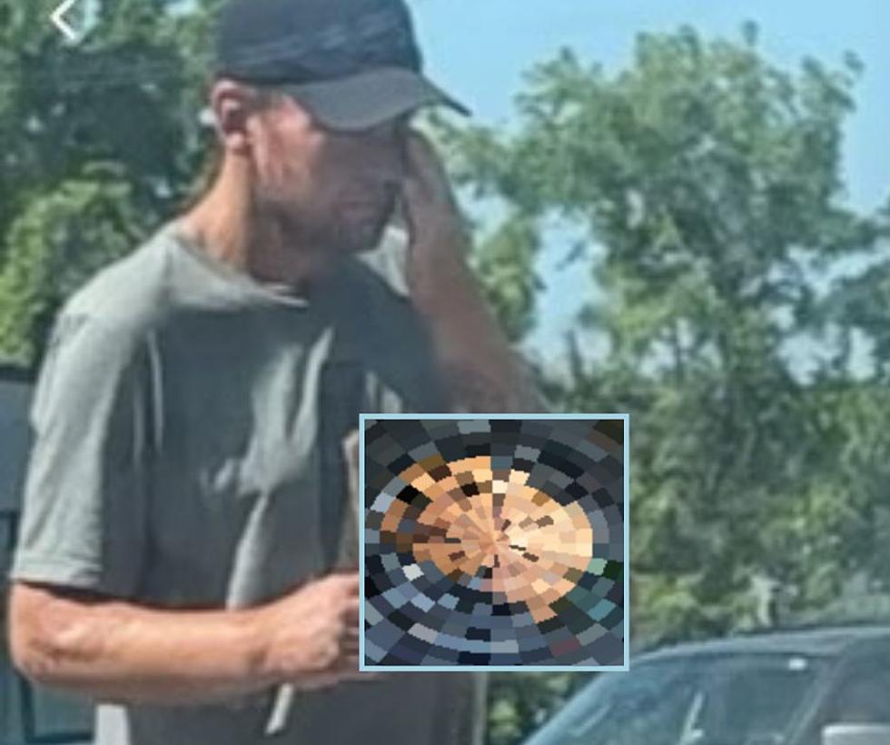 IL Panhandler Delivers Urgent And Hilarious Message To Drivers