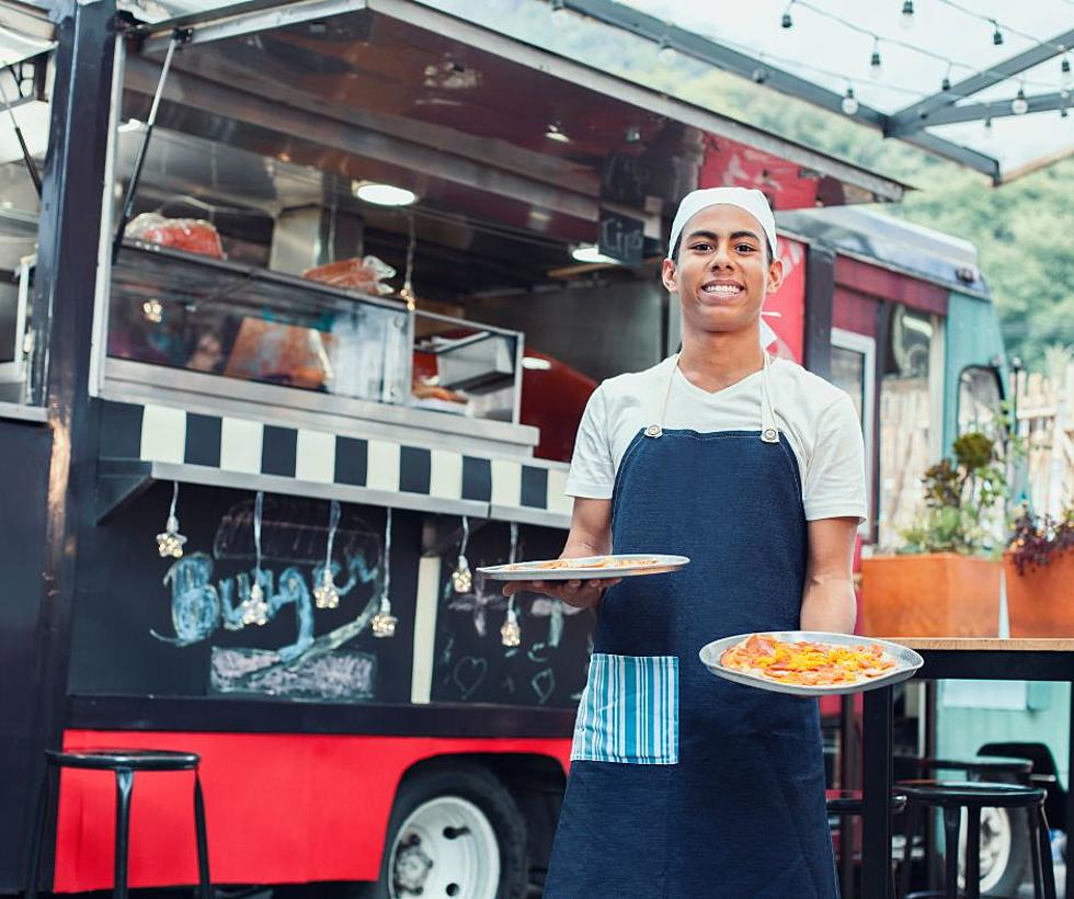 10 Popular &#8220;Must-Try&#8221; Illinois Food Trucks For Good Eating