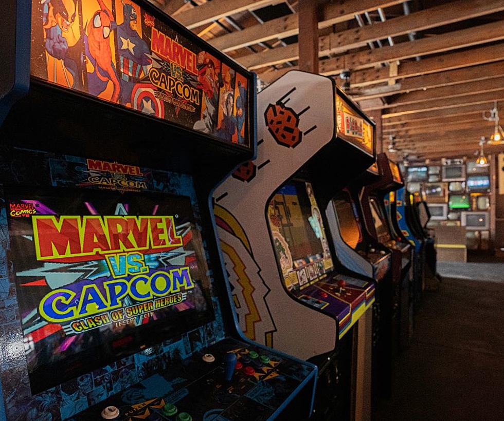 5 Best Arcade Bars In Illinois Featuring Booze And Video Games