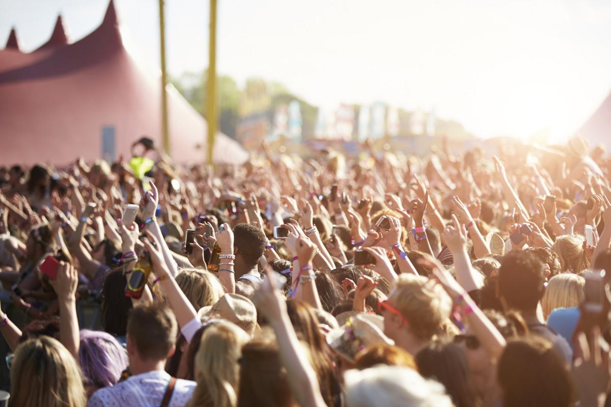 Appleton's Mile Of Music Brings 200 Artists To The Stage