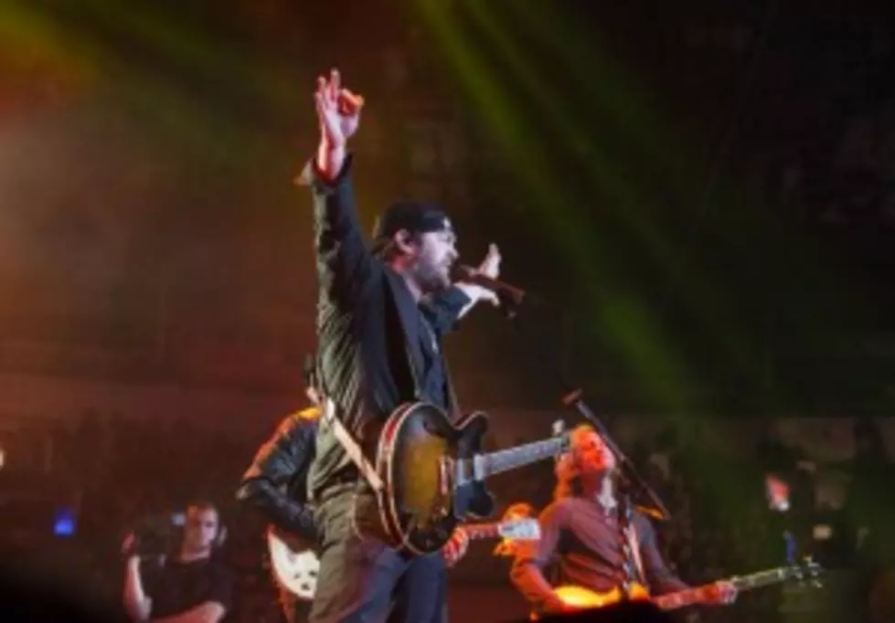 Lee Brice: The Story Behind &#8220;I Don&#8217;t Dance&#8221; [Video]