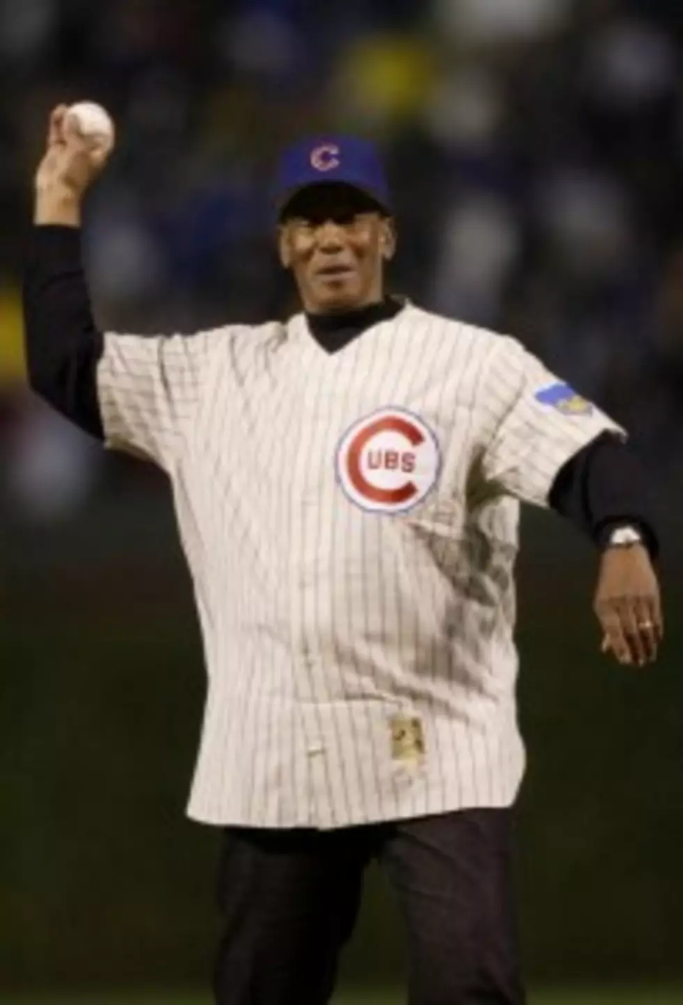 Ernie Banks, Chicago Cubs Legend Dies at Age 83 [Video]