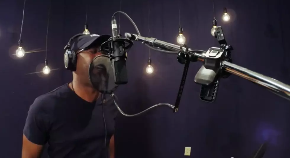 Darius Rucker Records a Awesome St Jude Inspired Song [Video]