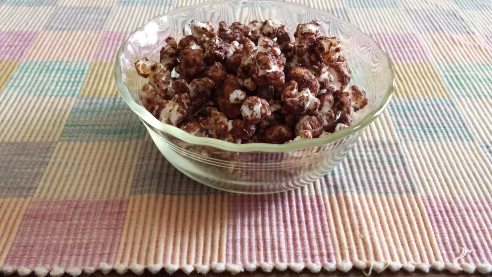 Check Out this Quick and Easy Chocolaty Popcorn Treat