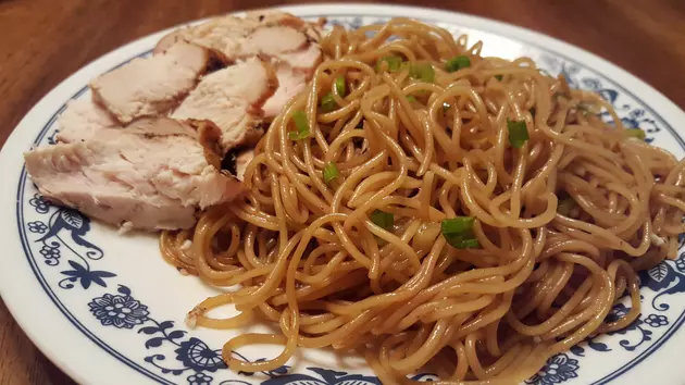 Make these Simple and Tasty Sesame Noodles for Dinner