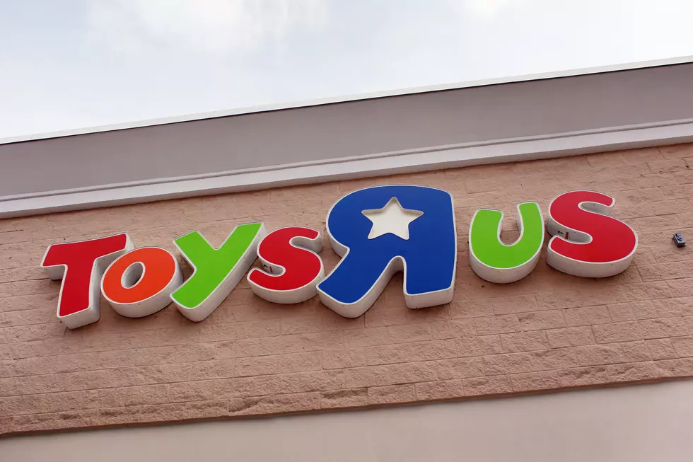 Toys "R" Us Gift Cards Are Garbage, Now What?
